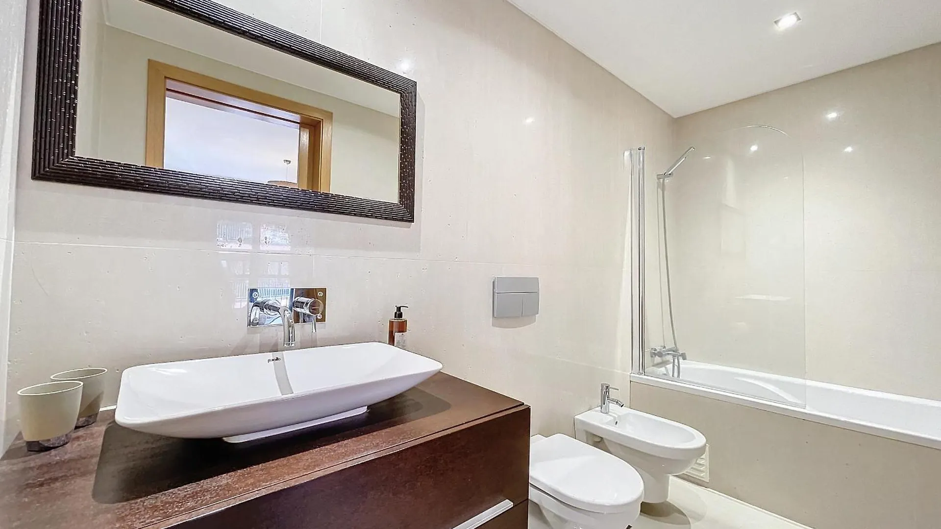 The View By Atlantic Holiday Funchal Apartman